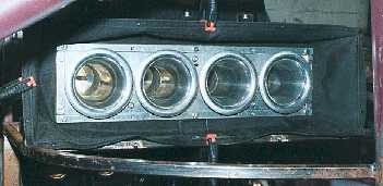 Flexible connection between the air trumpets and the air box.