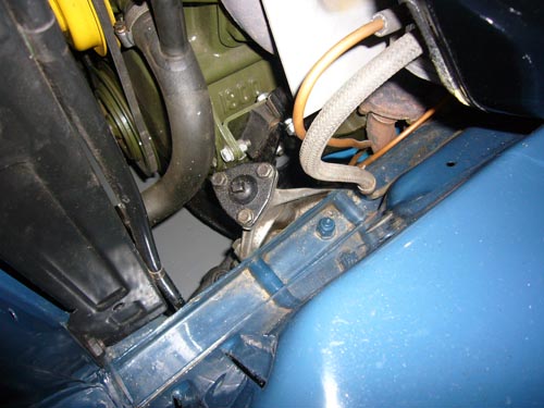 Engine mounts