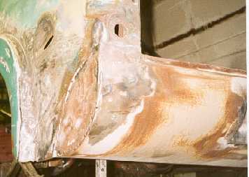 The rear pan  under the filler