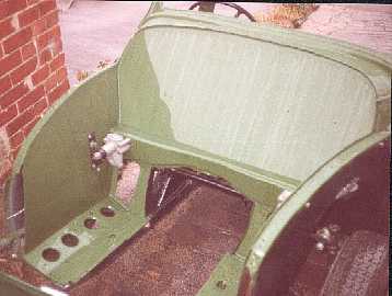 Smooth engine bay
