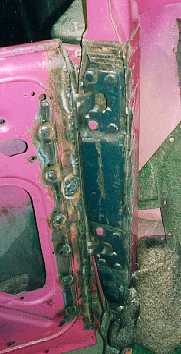 Door hinges for suicide doors