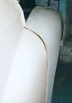 Bad fitting front wing.