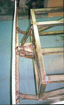 Rear body mounts.