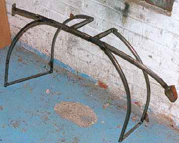 Inner wing framework out of the car.