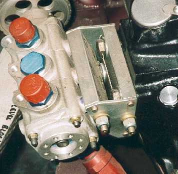 Mounting of oil pump