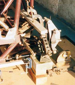 Levelling rear suspension.