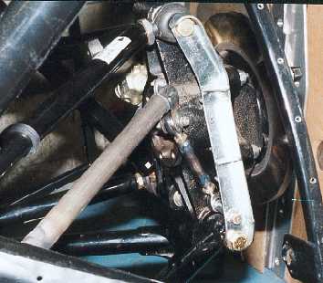 The raer anti roll bar.