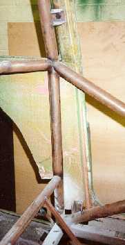 Middle body mounts